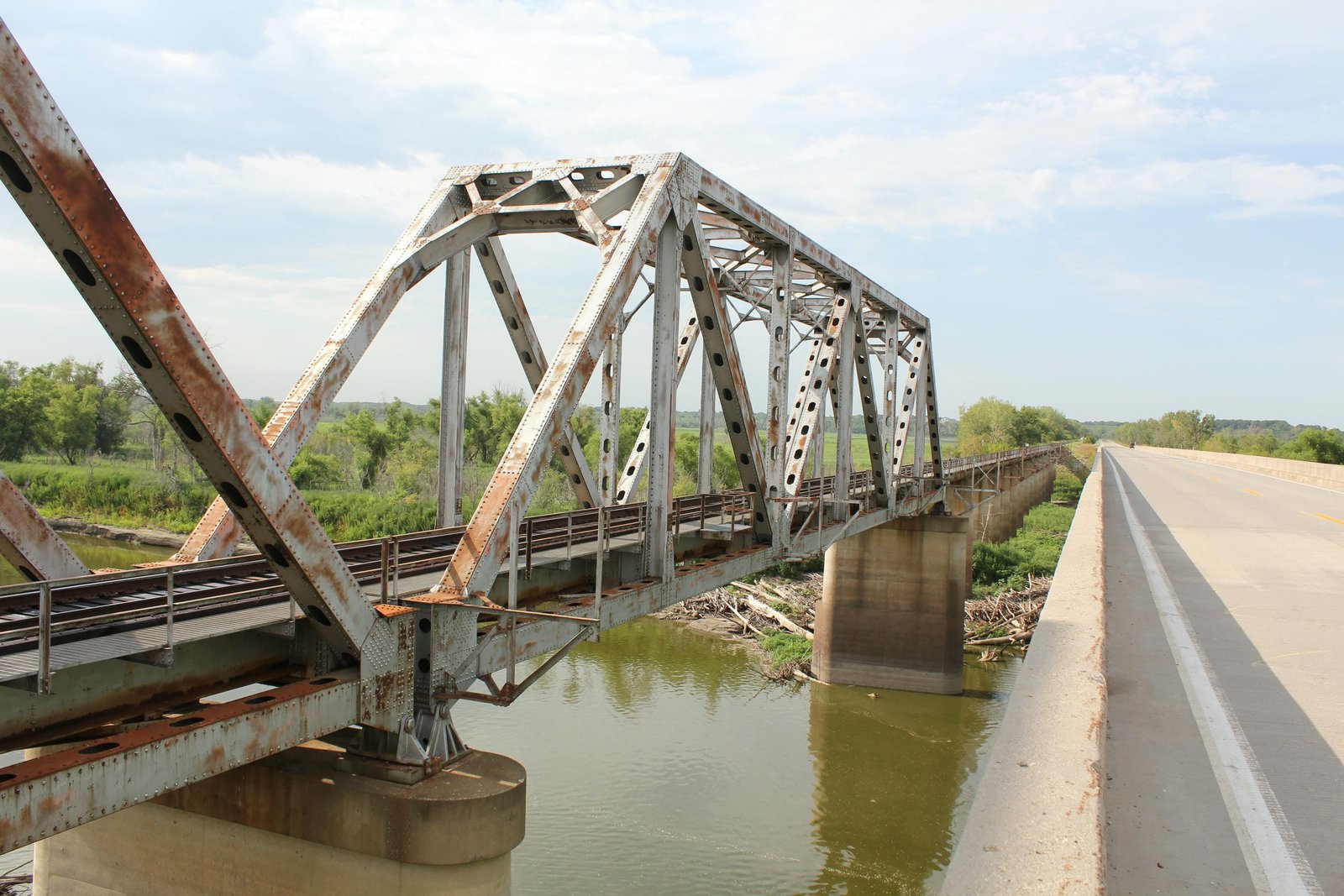 Center truss span (span #20)